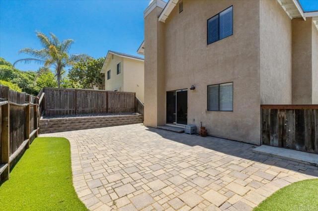 11414 Madera Rosa Way, San Diego, CA 92124