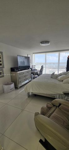 18041 Biscayne Boulevard 1405, Aventura, FL 33160