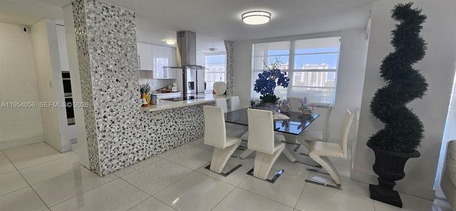 18041 Biscayne Boulevard 1405, Aventura, FL 33160
