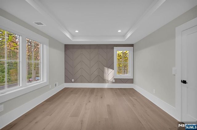 470 White Oak Ridge Road, Millburn, NJ 07078