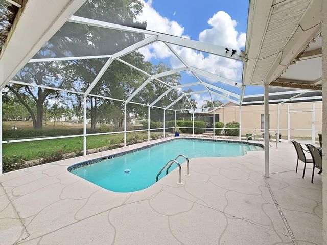 9133 TOURNAMENT DRIVE, Hudson, FL 34667