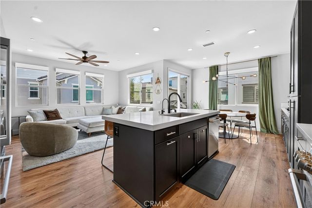 592 S Motif, Anaheim, CA 92805