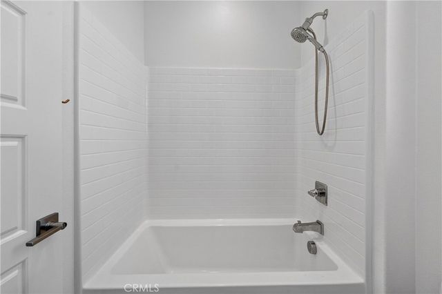592 S Motif, Anaheim, CA 92805