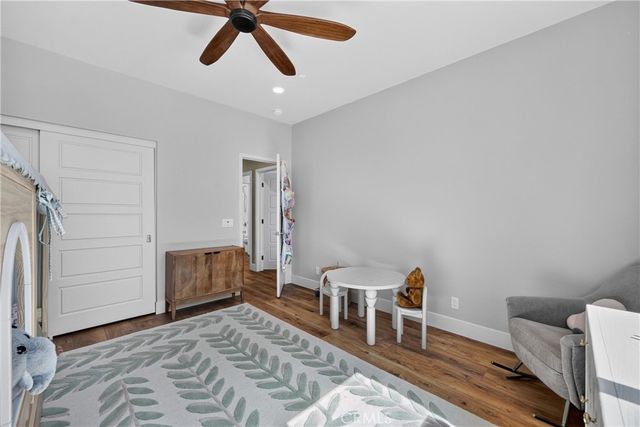 592 S Motif, Anaheim, CA 92805