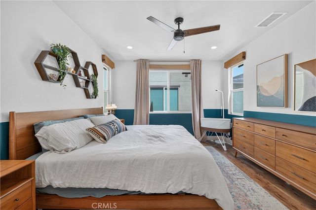 592 S Motif, Anaheim, CA 92805