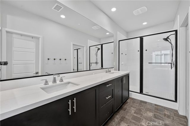 592 S Motif, Anaheim, CA 92805