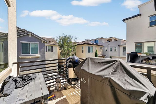 592 S Motif, Anaheim, CA 92805