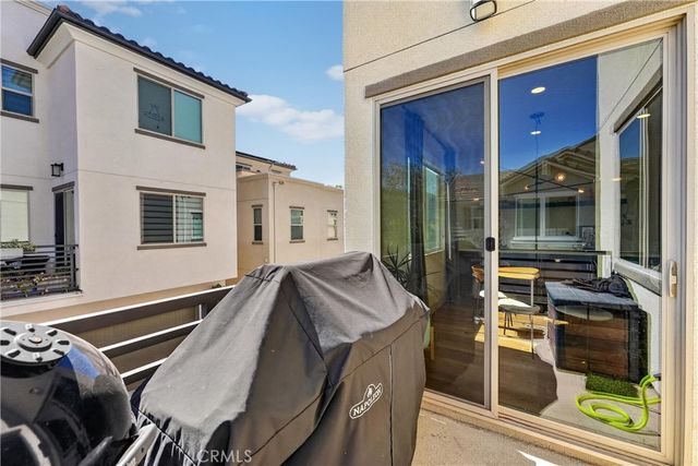 592 S Motif, Anaheim, CA 92805
