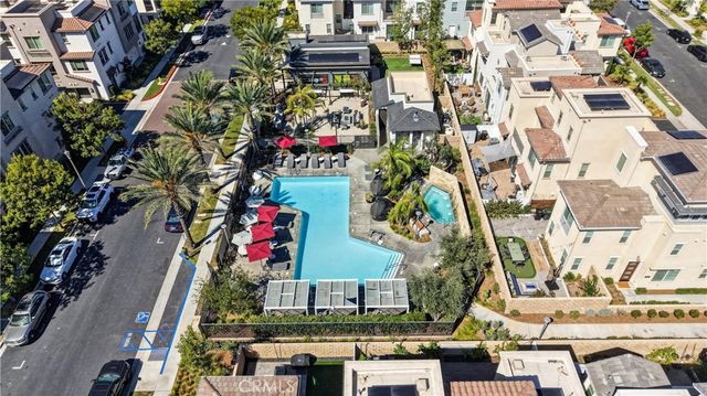 592 S Motif, Anaheim, CA 92805
