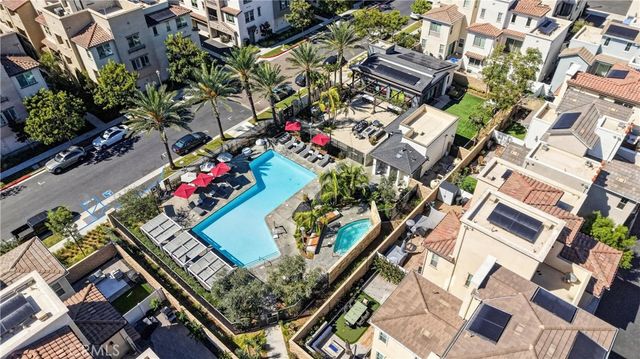 592 S Motif, Anaheim, CA 92805