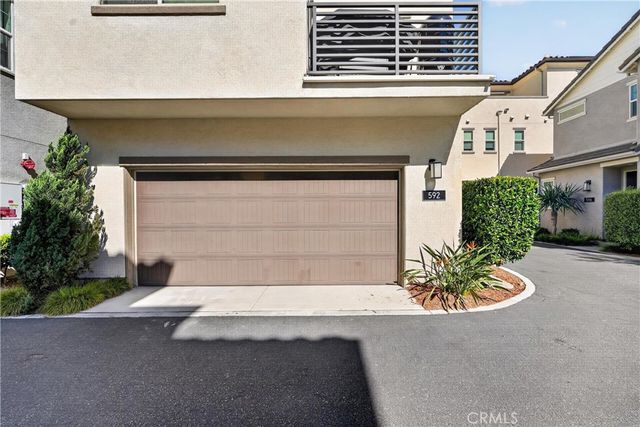 592 S Motif, Anaheim, CA 92805