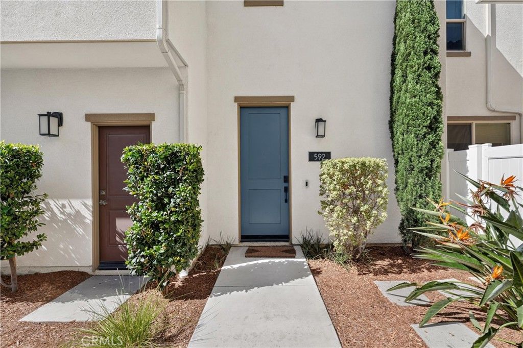 592 S Motif, Anaheim, CA 92805 — photo 5
