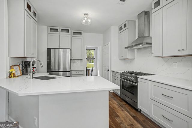 225 Monarch Drive, Peachtree City, GA 30269