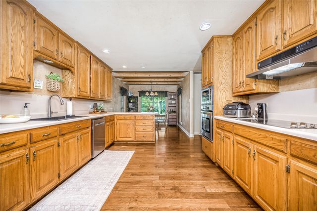 778 County Road 3141, Decatur, TX 76234