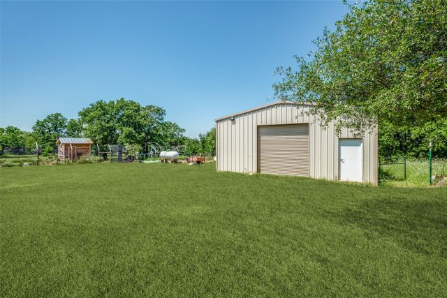 778 County Road 3141, Decatur, TX 76234