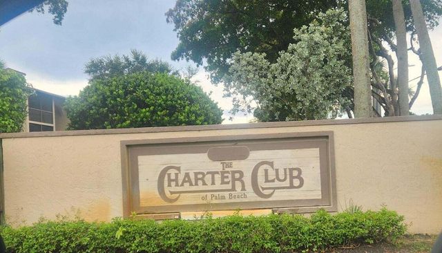 202 Foxtail Drive F3, Greenacres, FL 33415