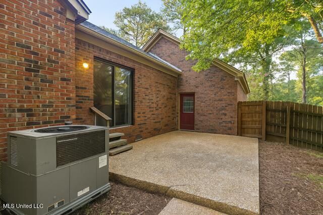 127 Lipford Street, Tupelo, MS 38801