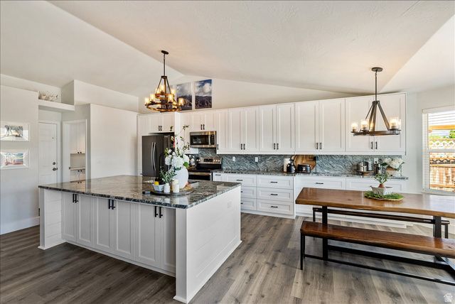 5948 W RIVER ROCK PL, Salt Lake City, UT 84118