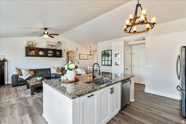 5948 W RIVER ROCK PL, Salt Lake City, UT 84118