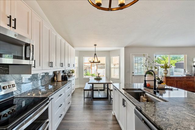 5948 W RIVER ROCK PL, Salt Lake City, UT 84118