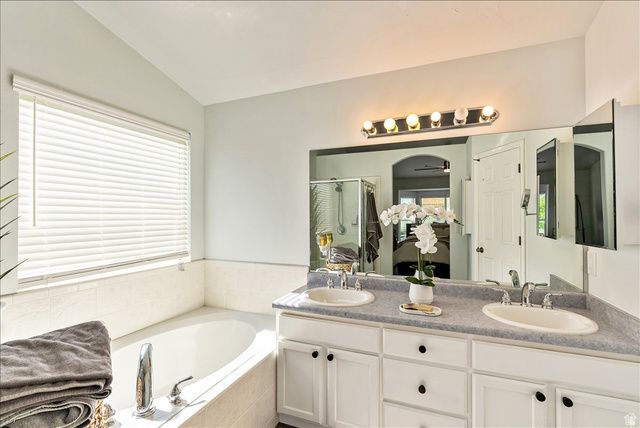 5948 W RIVER ROCK PL, Salt Lake City, UT 84118