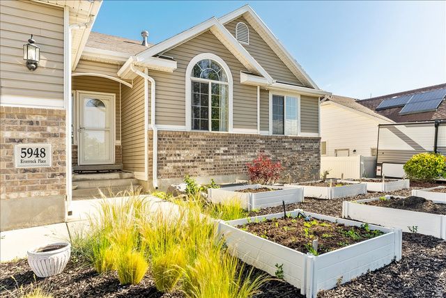 5948 W RIVER ROCK PL, Salt Lake City, UT 84118