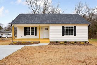 153 Gurney Kearns Road, Lexington, NC 27292