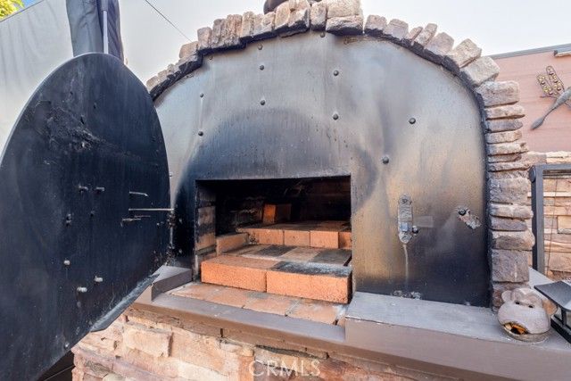 2425 Heather Avenue, Long Beach, CA 90815