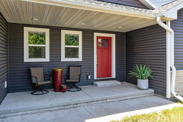 65 SHORE DRIVE, Clintonville, WI 54929