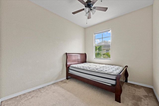 335 E Thatch Palm Circle 104, Jupiter, FL 33458