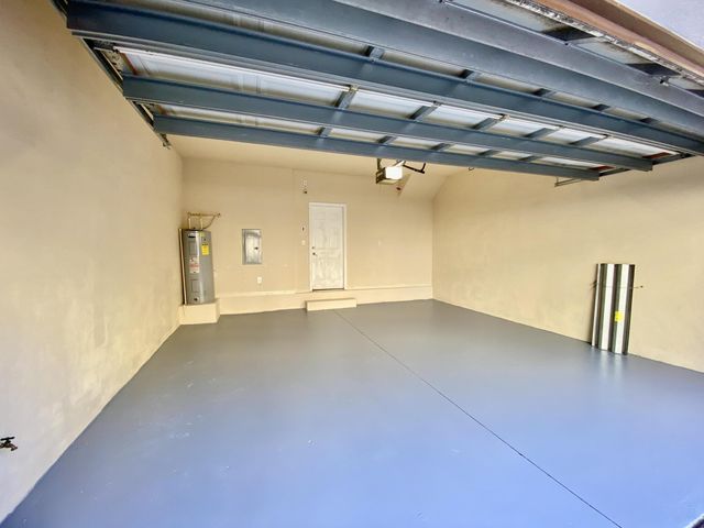 335 E Thatch Palm Circle 104, Jupiter, FL 33458