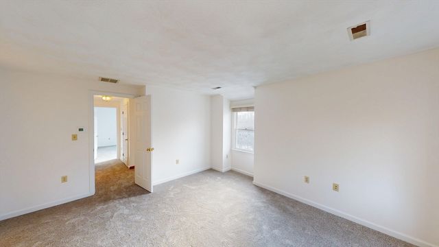 95 Pleasant 0, Watertown, MA 02472