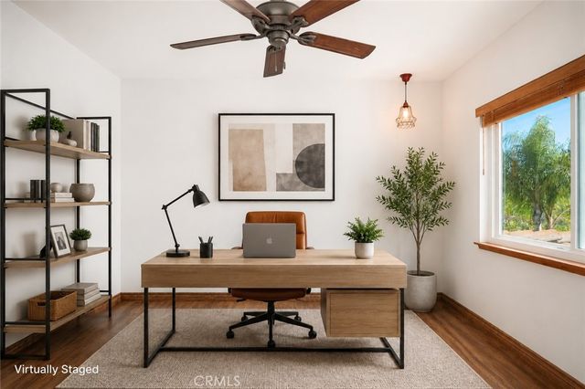 650 Ivywood Lane E, Simi Valley, CA 93065