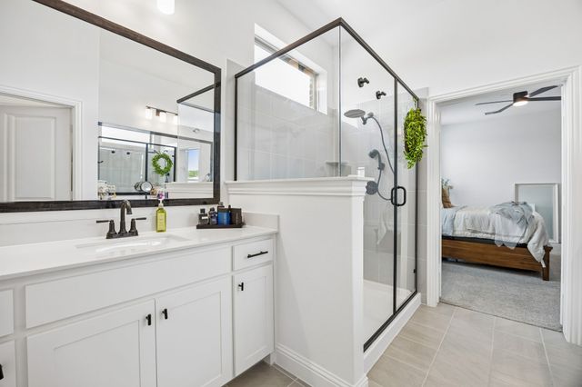 7035 Granbury Lane, Grand Prairie, TX 75054