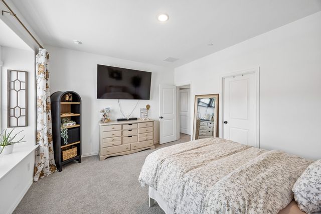 7035 Granbury Lane, Grand Prairie, TX 75054