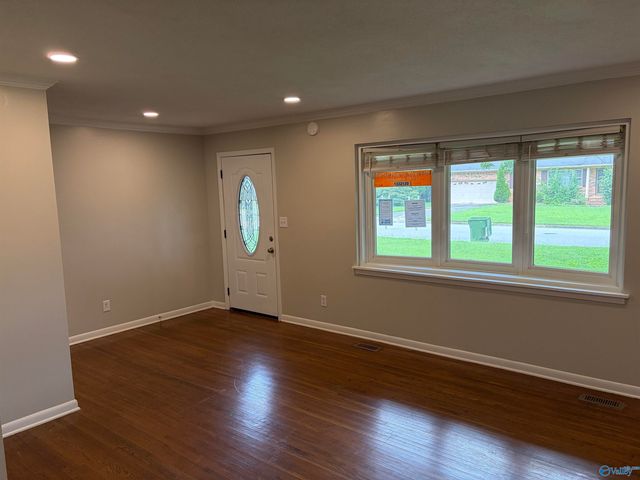 2109 Villaret Drive, Huntsville, AL 35803