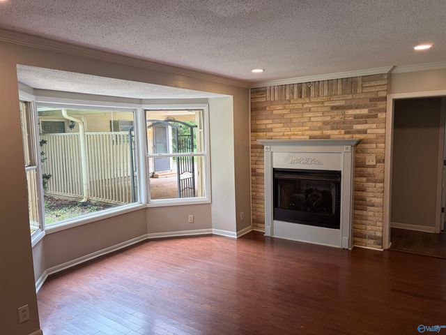 2109 Villaret Drive, Huntsville, AL 35803