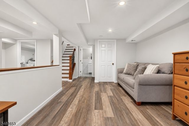 187 Kent St, Hackensack City, NJ 07601