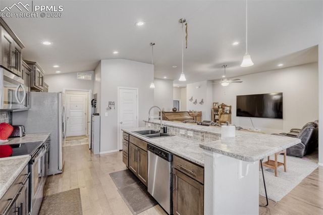 555 N Verbena Drive, Pueblo, CO 81007