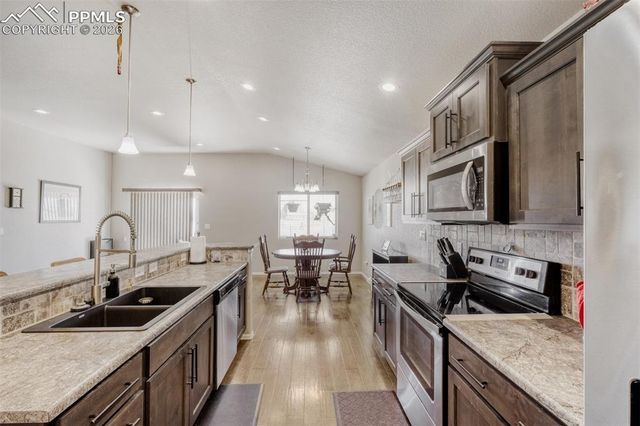 555 N Verbena Drive, Pueblo, CO 81007