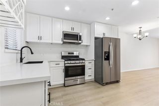 14618 Gilmore Street 16, Van Nuys, CA 91411