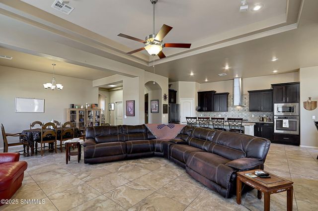 3685 Santa Sabina, Las Cruces, NM 88012