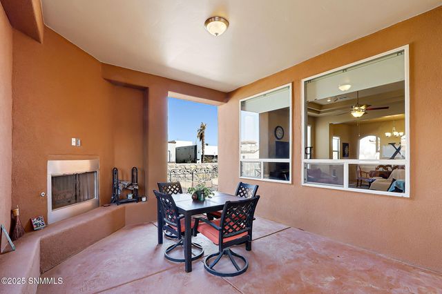3685 Santa Sabina, Las Cruces, NM 88012