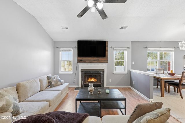 6317 Stearman Court, Wilmington, NC 28409