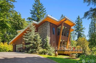 12010 210th Place SE, Issaquah, WA 98027