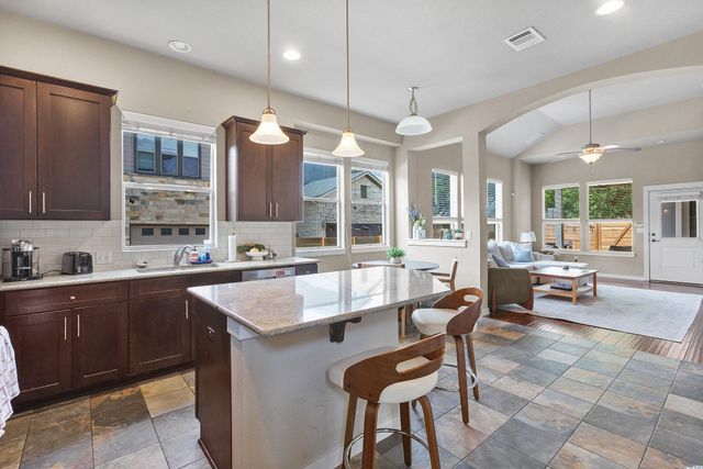 3808 Mattie ST, Austin, TX 78723