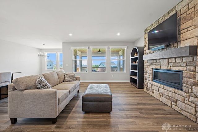 389 David Lee Court, Monroe, OH 45050