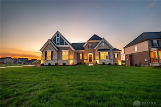 389 David Lee Court, Monroe, OH 45050