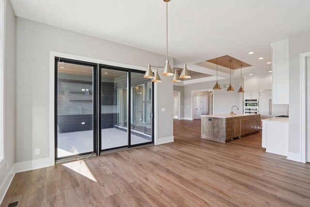 W279N6010 Serenity DRIVE, Sussex, WI 53089