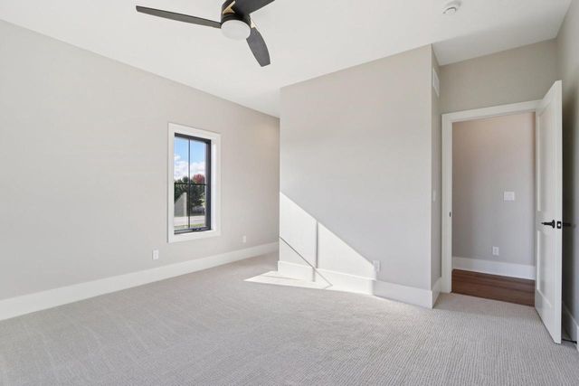 W279N6010 Serenity DRIVE, Sussex, WI 53089